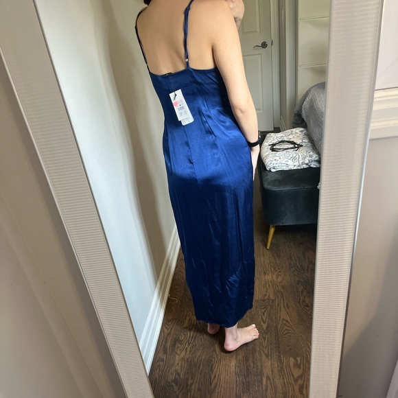 Satin wrap dress - Picture 3 of 8